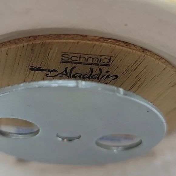 Disney Alladin Rotating music box Schmid Vintage 1993 plays a "A friend like Me" - Picture 3 of 14